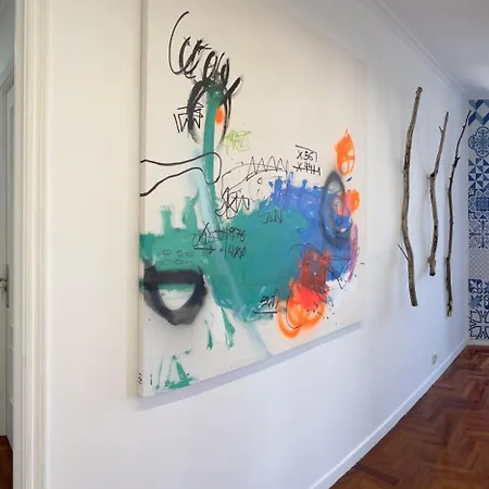 Amplio Piso Plaza America 아파트 비고